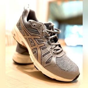 ASICS Women’s Gel-Venture 7 MX Running Shoes